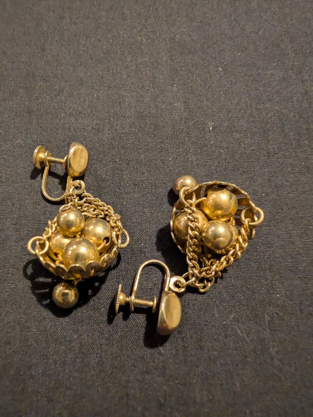 Vintage Coro 40's-50's Gold-Tone Basket Cages Drop Earrings